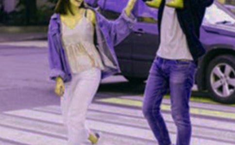 ��Щд������Ļ�700��