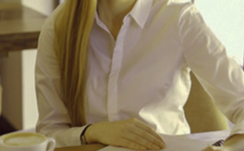 ���ʵ�ִӰ��쵽����Ŀ��ٽ���