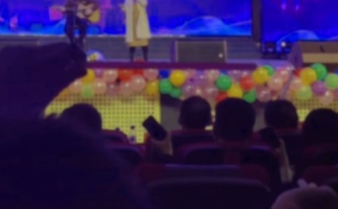 毕业晚会闭幕词【热门】