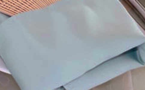 西餐礼仪餐巾的使用