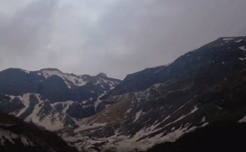 ����ɽ������