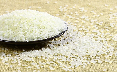 ���׵����ģ�ͨ��9ƪ��