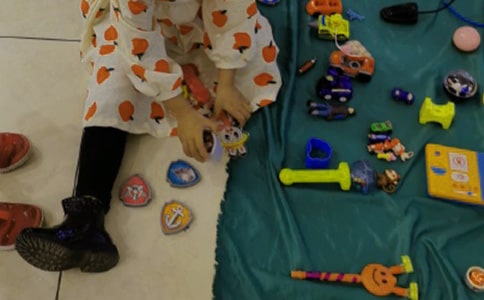 �ڵ�̯��ҵ�������ʵ������