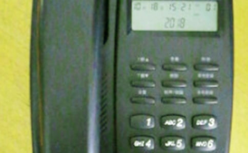 ����绰���ǵ�ѧ��