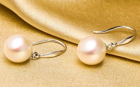 �����Ĵ�������ʱװ�ռ�