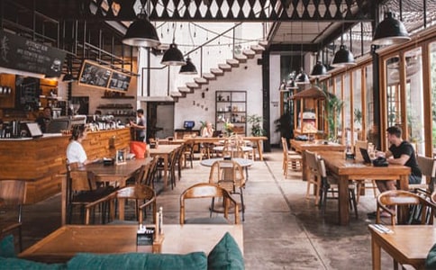 ���깤��֤������