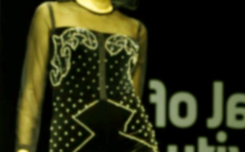 ��װչ���߻���