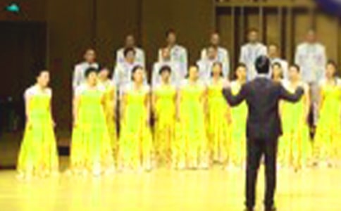 五四合唱比赛主持词