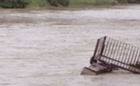 ���ģ���ˮ