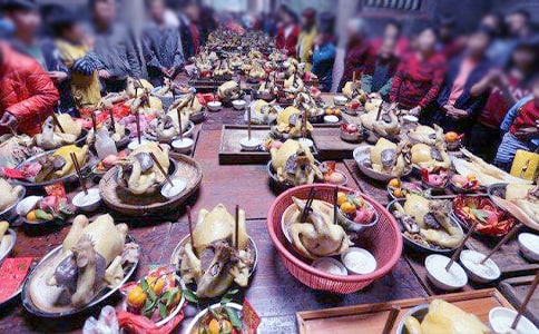 �ʺ϶��������İ�200��