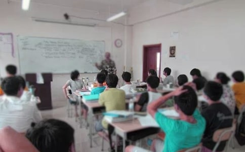 Сѧ��д���ӽ�ѧ�μ�