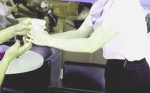 �Ӵ���Ա���˹����ĵ���ᣨ��ѡ13ƪ��