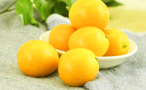 �������600��4ƪ