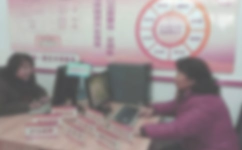 ������ί������ƶ�