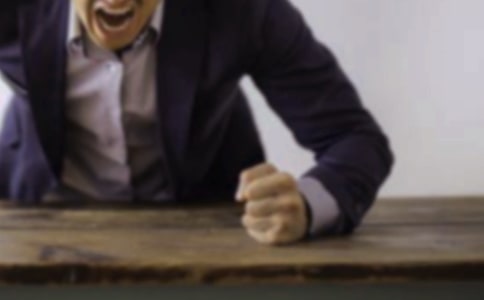 ��˾����Ա��ͨ��