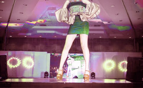 ��ģ������