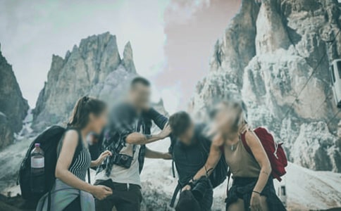 ���й��۵ĸ���ǩ��