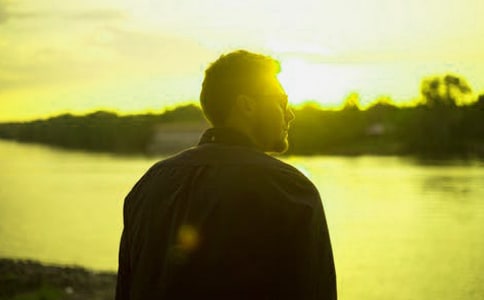 ���Ա��ӳ�����ԭ�򼰴�������