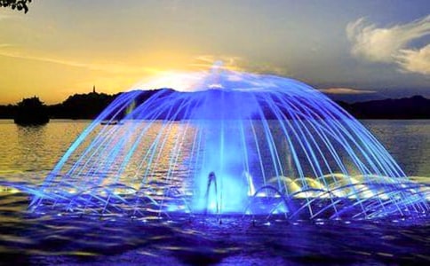 ��Ȫ������