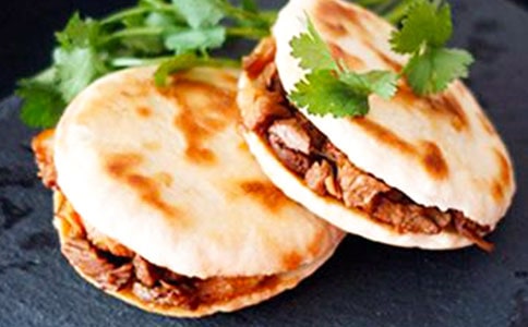 �׼��ɺ�����ɵ�����