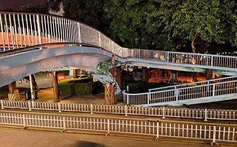 爱,弥漫天桥作文