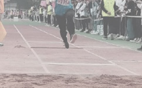 ������Զ���͸��Ƽ�