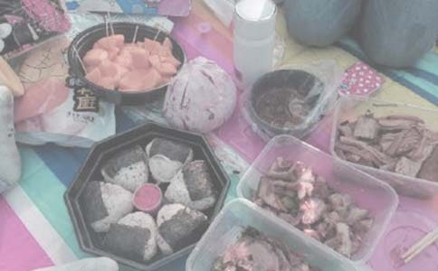 Ұ���ռǷ��ĺϼ�5ƪ