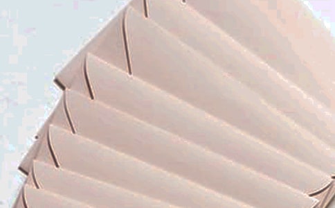 �����ʼ����²������������600��