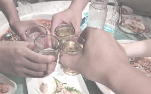 ����Ա���۲ͻ������ͨ��12ƪ��