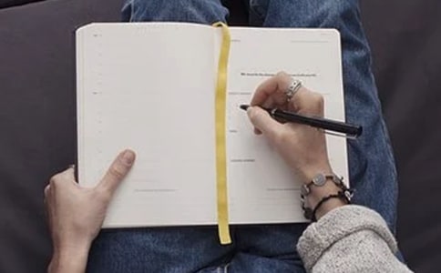 ��������������600��9ƪ