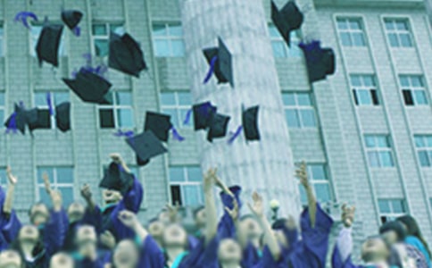 (精选)毕业生自我鉴定