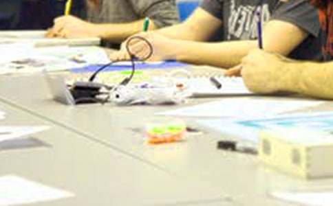 ���ڴ�ѧ��Ӣ�����ҽ���