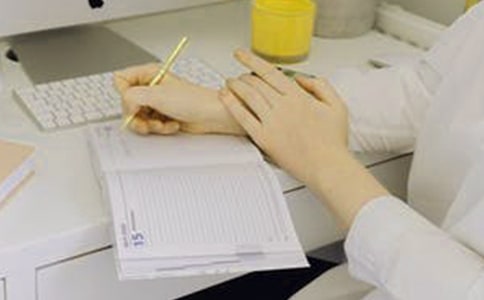 �������Ӵ�������У����ţ�