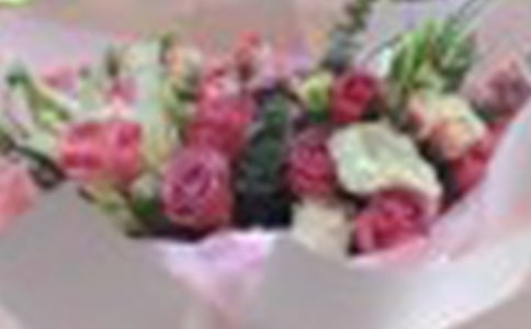 关于玫瑰的唯美句子