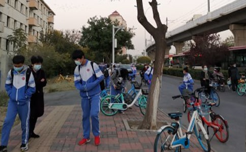 中学生家长评语