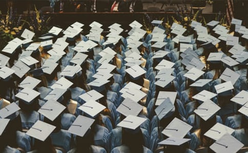 ��ѧ��ҵ�ٱ��˸�����