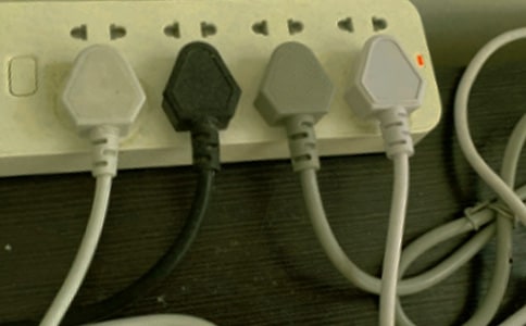 生活中如何安全使用插座