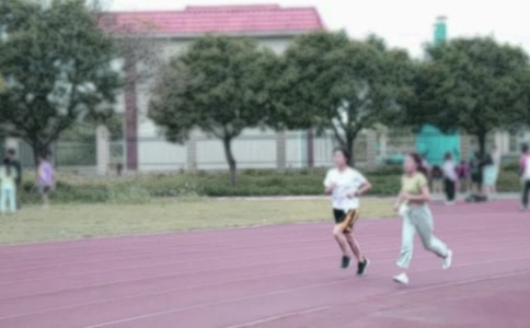 致长跑运动员加油稿