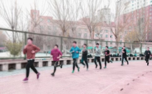 �����˶�Ա���͸弯��