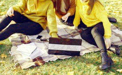 ��ѧ�����괴ҵ�߻��鼯��5ƪ