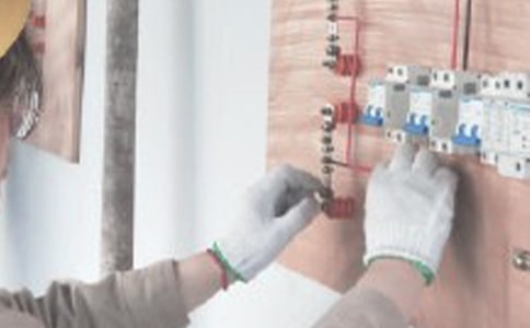 ���ӵ繤��ѧ��˼���ģ���ѡ3ƪ��