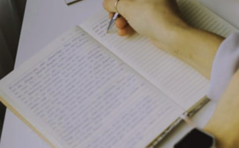 ������ʷ�����1000��