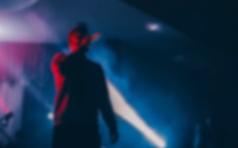 我的理想歌手四百字作文