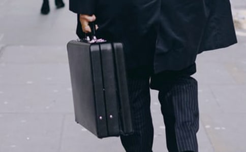 ����ʯ��ŷ�����ҹ���