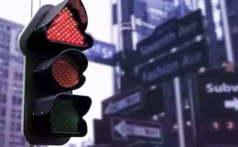 红绿灯的自述300字作文(通用39篇)