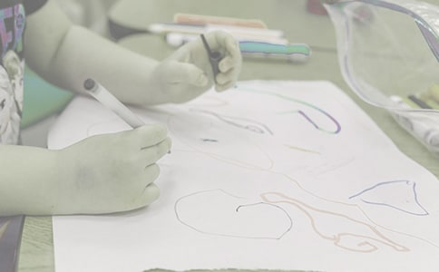 学画画的作文五百五十字