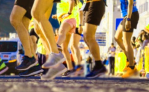 200���������͸�