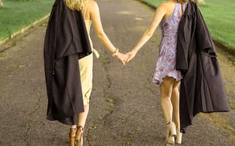 �����Լ�����600������