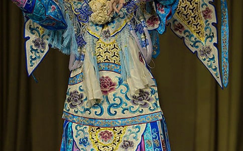 介绍京剧的作文200字(通用19篇)