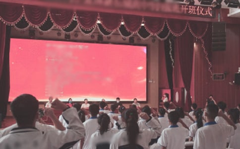 ��ѵ�࿪����ʽ�쵼���Ը�15ƪ���ر���